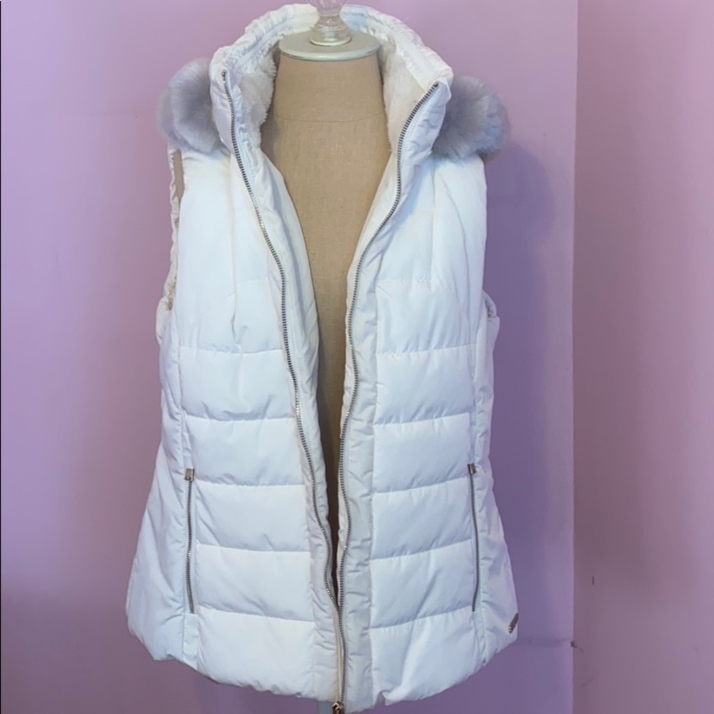 Calvin Klein white vest with faux fur hood